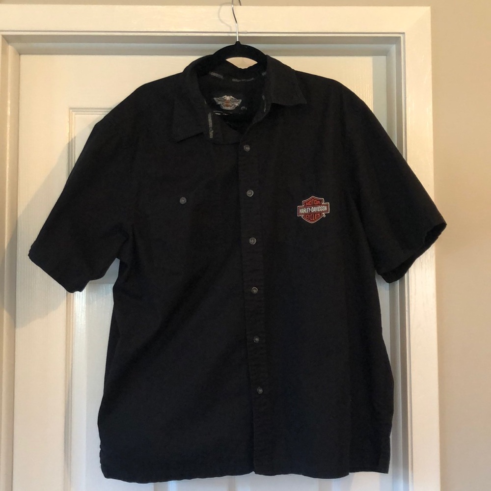 Men’s black Harley Davidson XL Button down